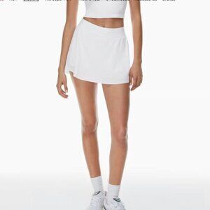 NWOT Aritzia TnAction Movetech Rally Skirt in White Size Small